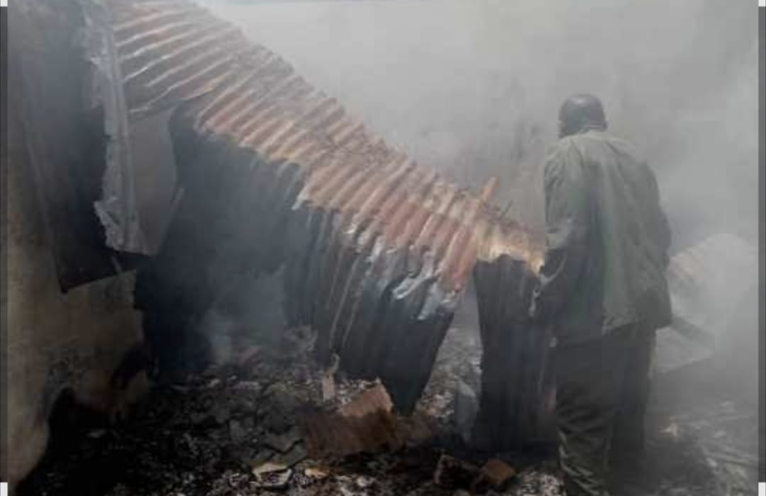 FC Mabanga de Ndrele: La famille des supporters solidaire après l’incendie tragique touchant deux de ses piliers