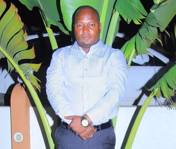 Rentrée scolaire en Ituri : l’acteur politique Asimwe Ruhigwa Samson exige la maîtrise d’Ebola avant la reprise des cours
