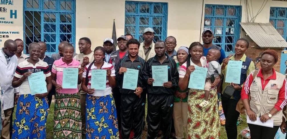 Après Ebola, le combat continue pour les survivants