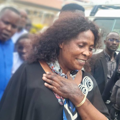 Ituri: ‹‹Dieu combattra pour vous››: Message fort de la musicenne Rose Muhando à la population