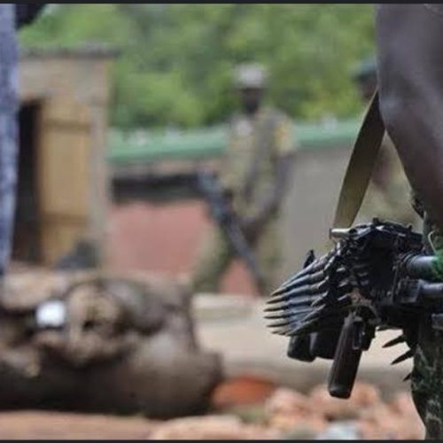 Ituri/Irumu : un militaire des FARDC tue sa concubine avant de tenter de se donner la mort à Mufutabangi