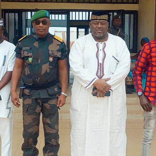 Mahagi : Le représentant de la communauté islamique en Ituri reçu par l’administrateur militaire du territoire