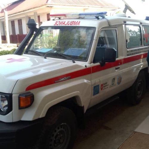 Mahagi : la zone de santé de Logo dotée d’une ambulance médicale neuve grâce à Malteser International