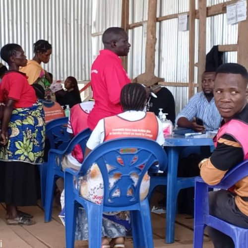 Ituri : Mercy Corps apporte un appui financier à près de 7 500 ménages touchés par les violences à Djugu