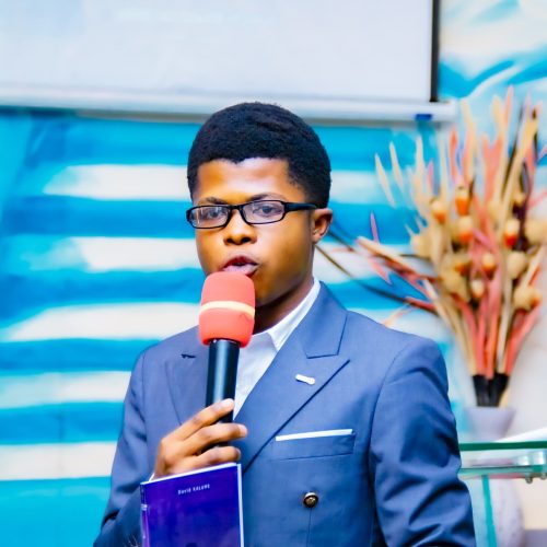 Ituri:Avec «Mon histoire,la réalité humaine»,David Kalume transforme le silence en force