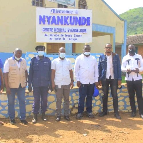 Irumu : le député national Bungishabaku Katho Robert apporte un appui de 15.000 USD à la riposte contre Ebola à Nyankunde