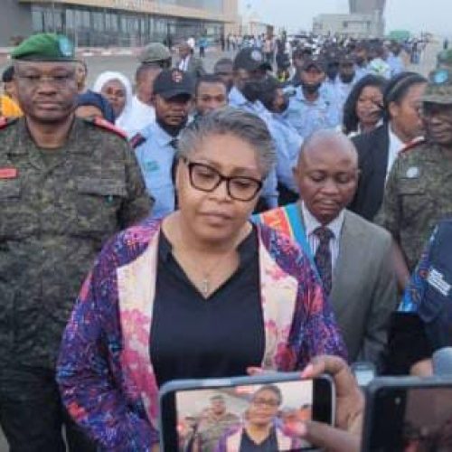 Ebola en Ituri : Judith Suminwa à Bunia pour évaluer la riposte et renforcer la lutte contre l’épidémie