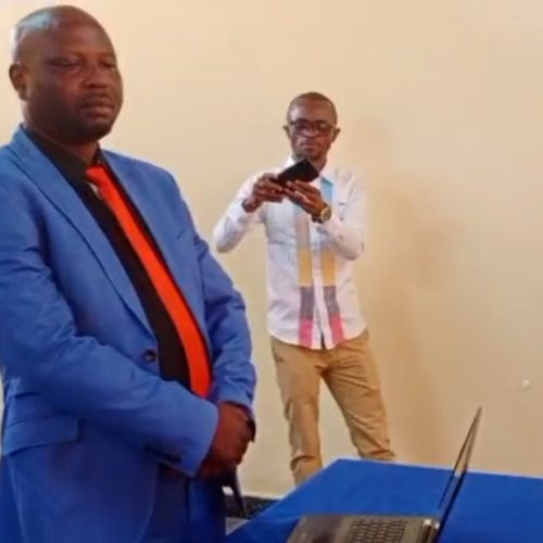 Diplome d&rsquo;Etudes Approfondies:Claude Aling&rsquo;aka Pedhi propose la formation continue comme clé du crédit pour les PME de Goma